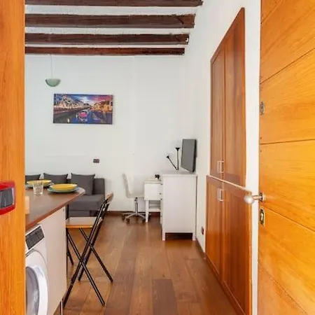 Bomboniera Nel Cuore Di Navigli Appartement