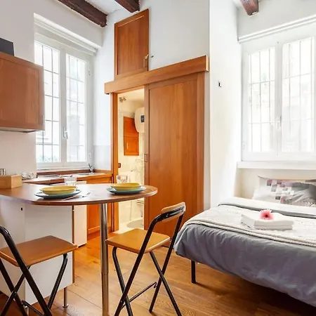 Apartment Bomboniera Nel Cuore Di Navigli Milan