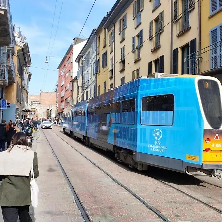 Bomboniera Nel Cuore Di Navigli *